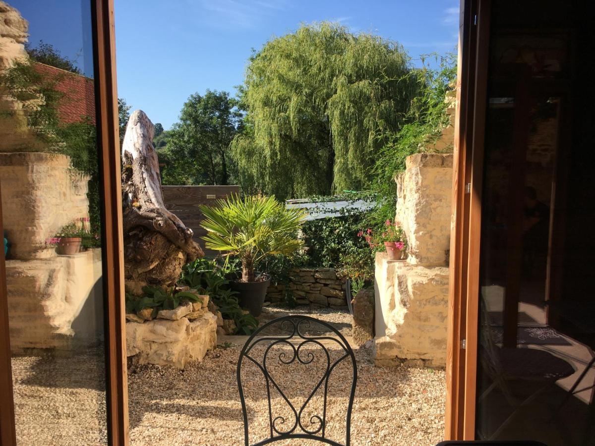 Au Cheval Bleu Acomodação com café da manhã Fontenay-près-Vézelay Exterior foto